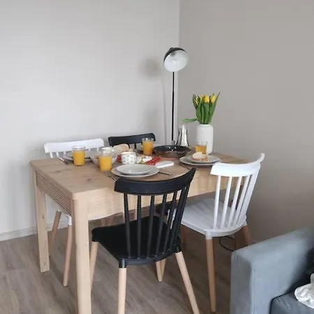 Pomieszkaj Na Kosmonautow Апартаменты *