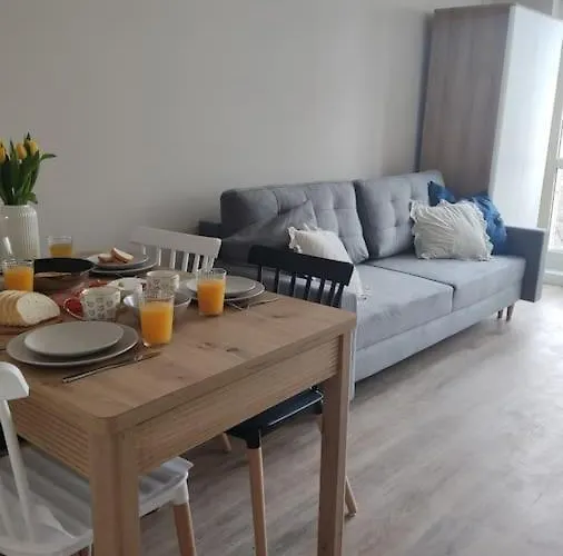 شقة Pomieszkaj Na Kosmonautow بوزنان