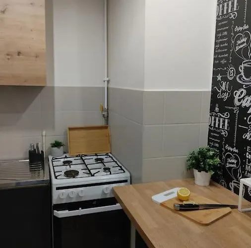 Pomieszkaj Na Kosmonautow بوزنان