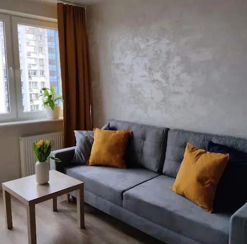 شقة Pomieszkaj Na Kosmonautow بوزنان